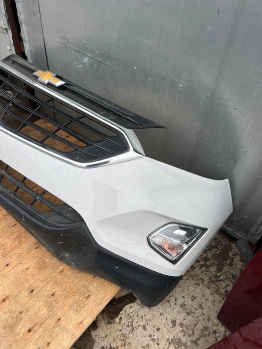 Chevrolet Equinox бампер передний задний бампер передній задній