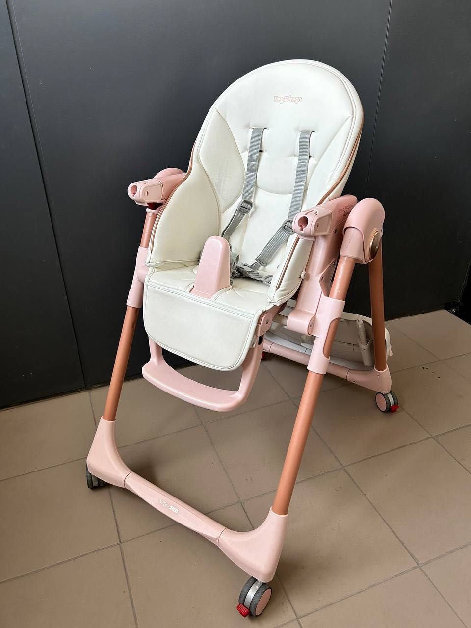 Стульчик Peg Perego Prima Pappa Follow Me Mon Amour Рожевий Розовый