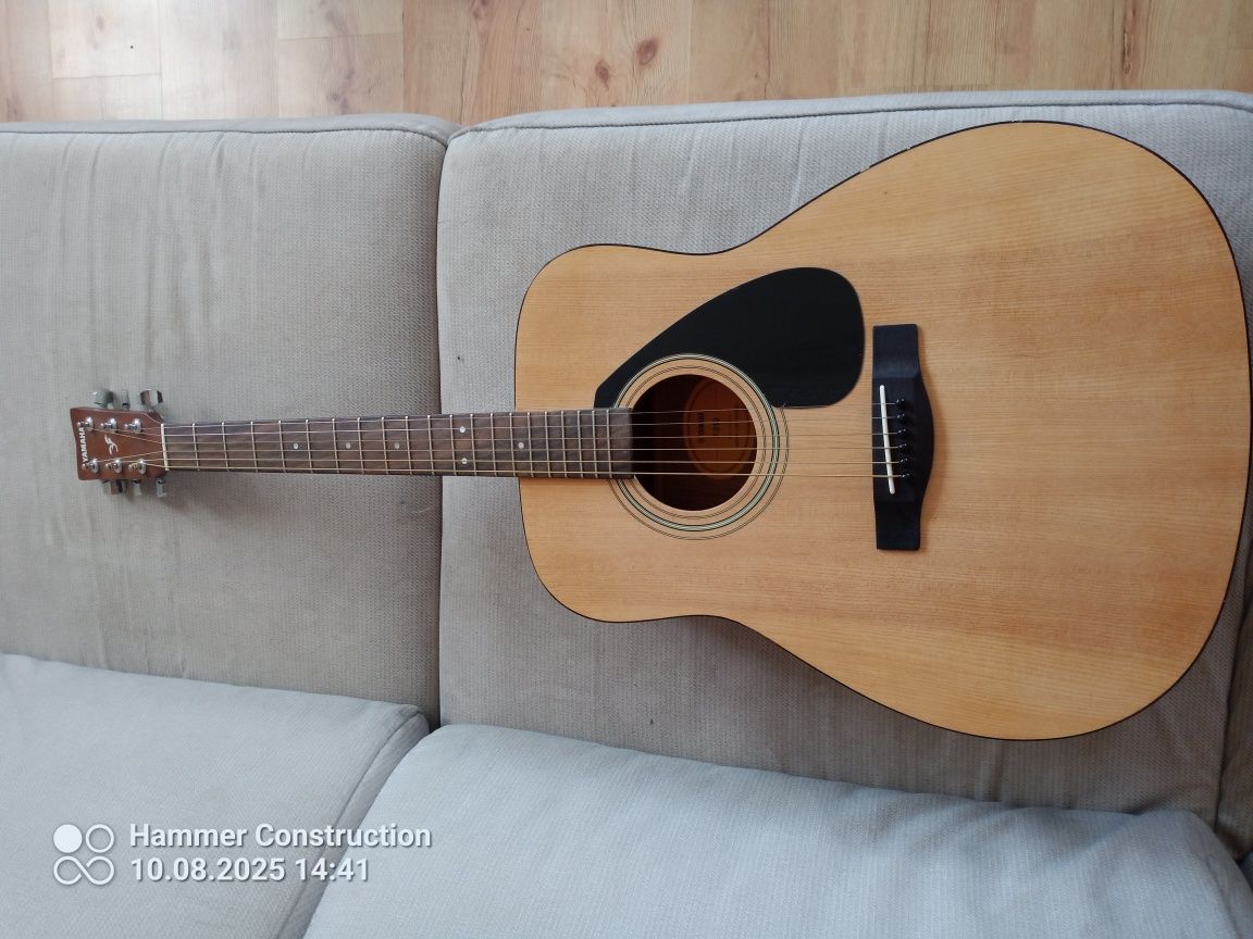 Yamaha F310 Gitara klasyczna