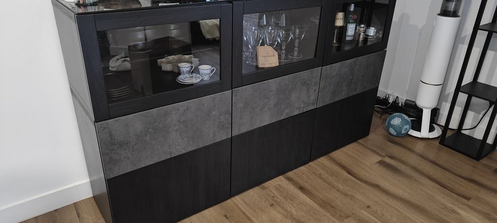 Aparador BESTÅ 180x112