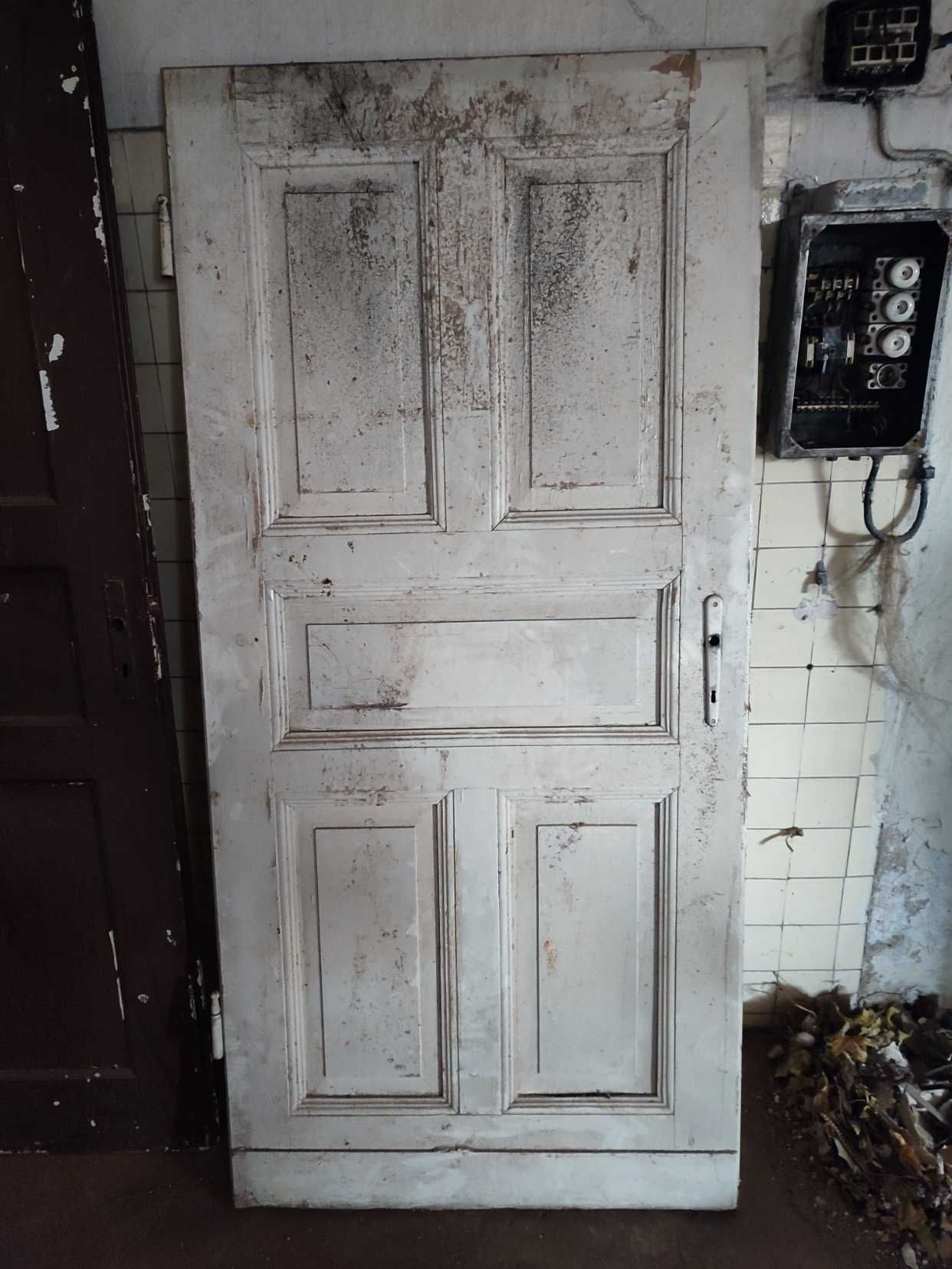 Drzwi zabytkowe, drewniane