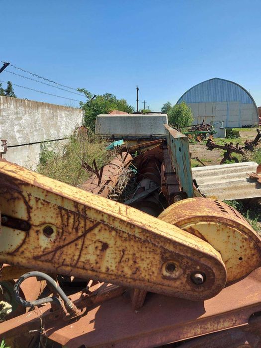 Продажа комбайна ДОН--1500