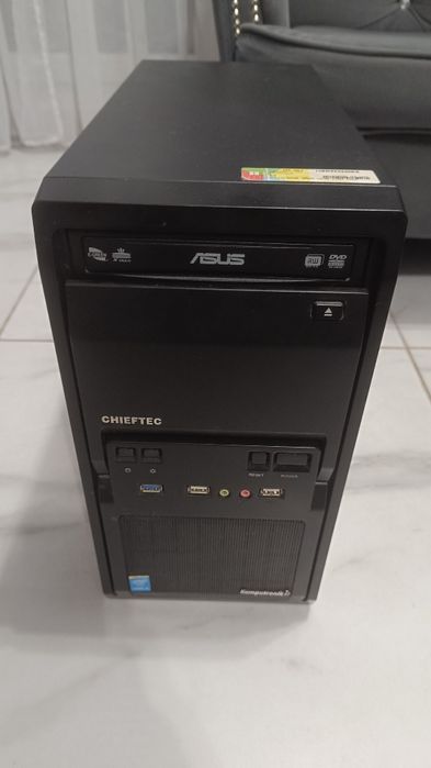 Obudowa chieftec do komputera PC mATX z nagrywarką dvd