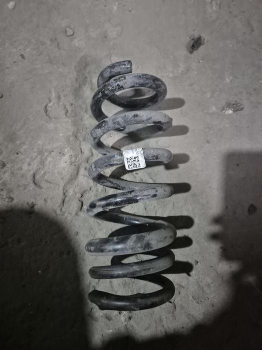 Пружина підвіски до BMW X5 (F56XM) 2023 року
Бажаю то