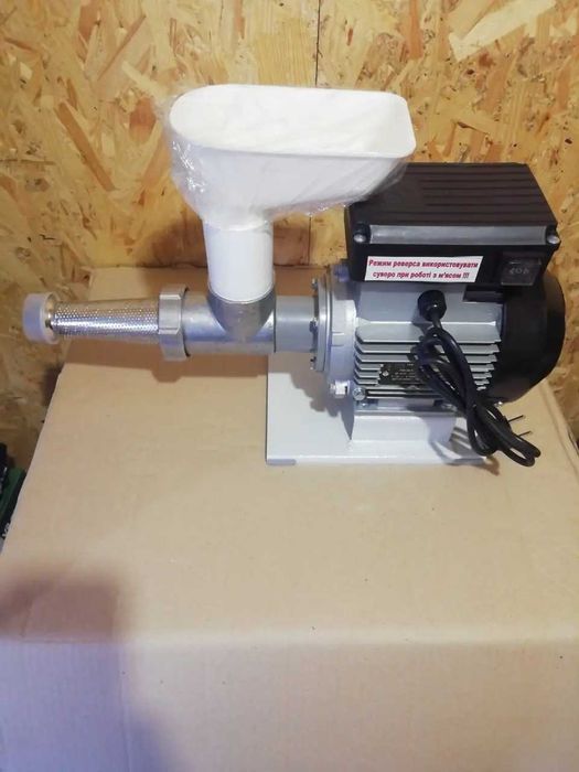 Соковыжималка шнековая ТШМ-2 для томатов, винограда.