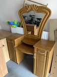 Toaletka vintage z lustrem