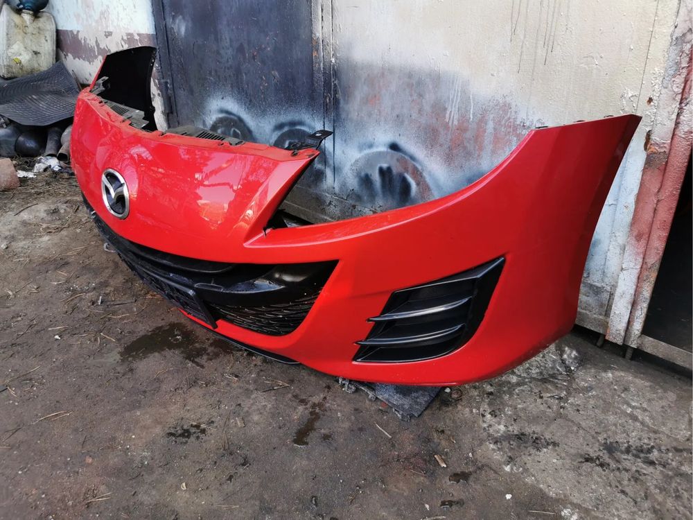 Продам бампер mazda 3 bl