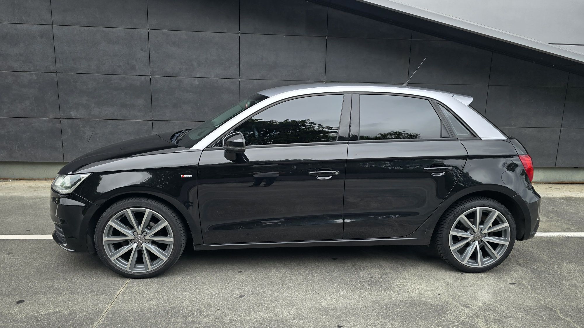 Audi A1 TDI SPORTBACK SLINE GPS 2016