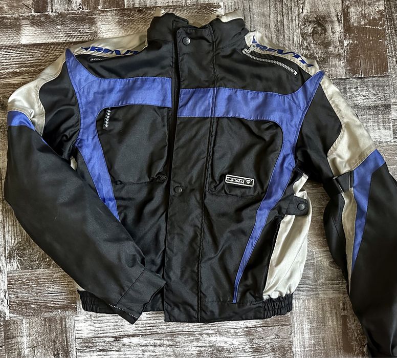 Залишилось три мотокуртки -  Shima, Revit та Street Leather