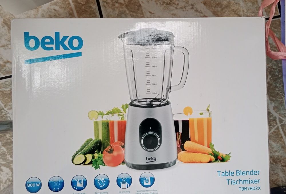 Blender kielichowy BEKO
