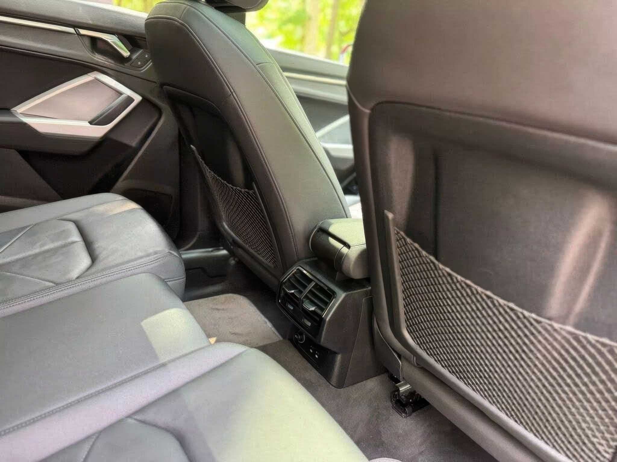 Audi   Q3   2023