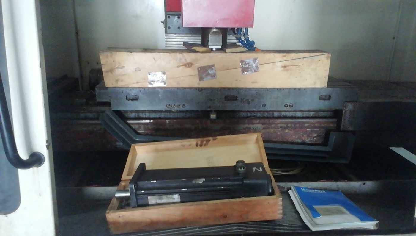 Frezarka CNC CINCINNATI - VMC-1250