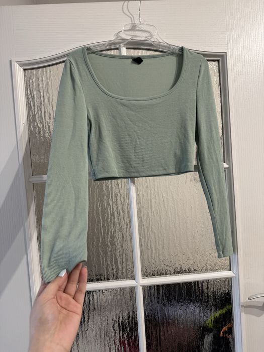 Miętowa koszulka, bluzka z długim rękawem