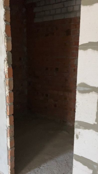 Продам 2 к квартиру 54 м2 на три окна в ЖК Дн.Брама