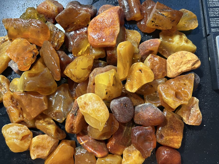 Bursztyn Baltycki 10-20 gram calosc 900 gram