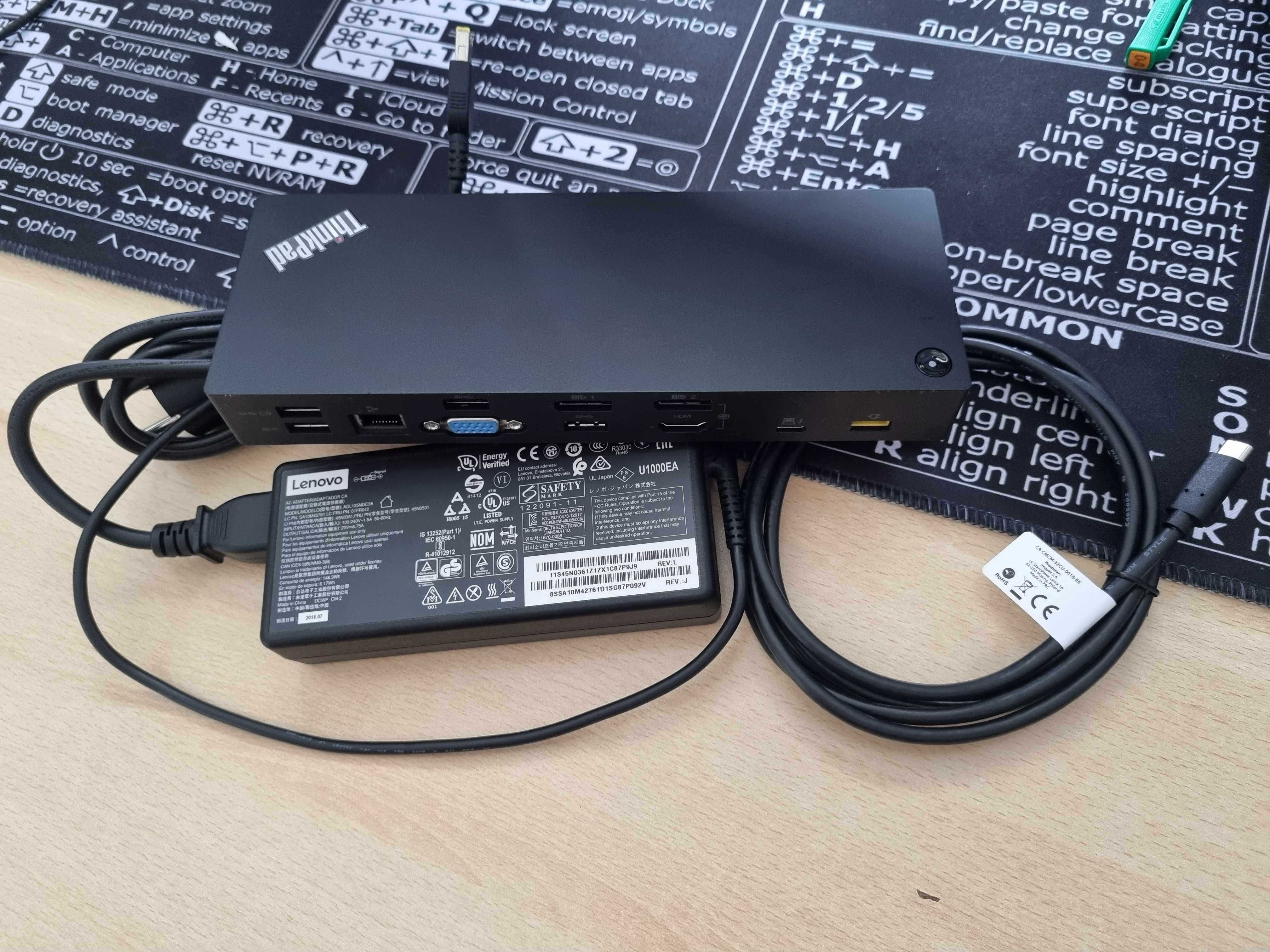 Stacja dokująca Lenovo Thunderbolt 3 Dock 40AC - kompletny zestaw