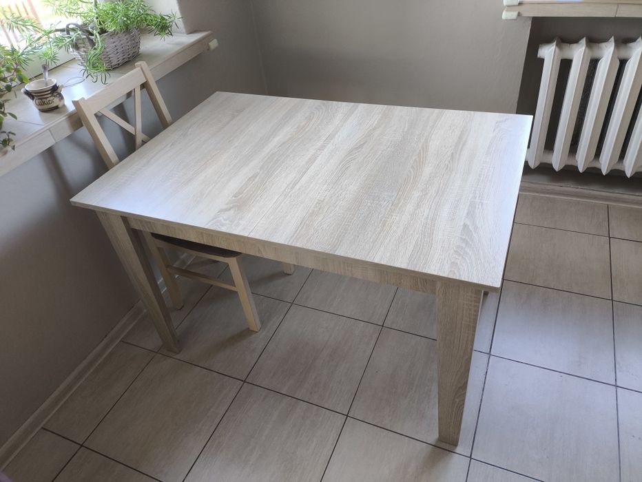 Stół kuchenny kuchnia