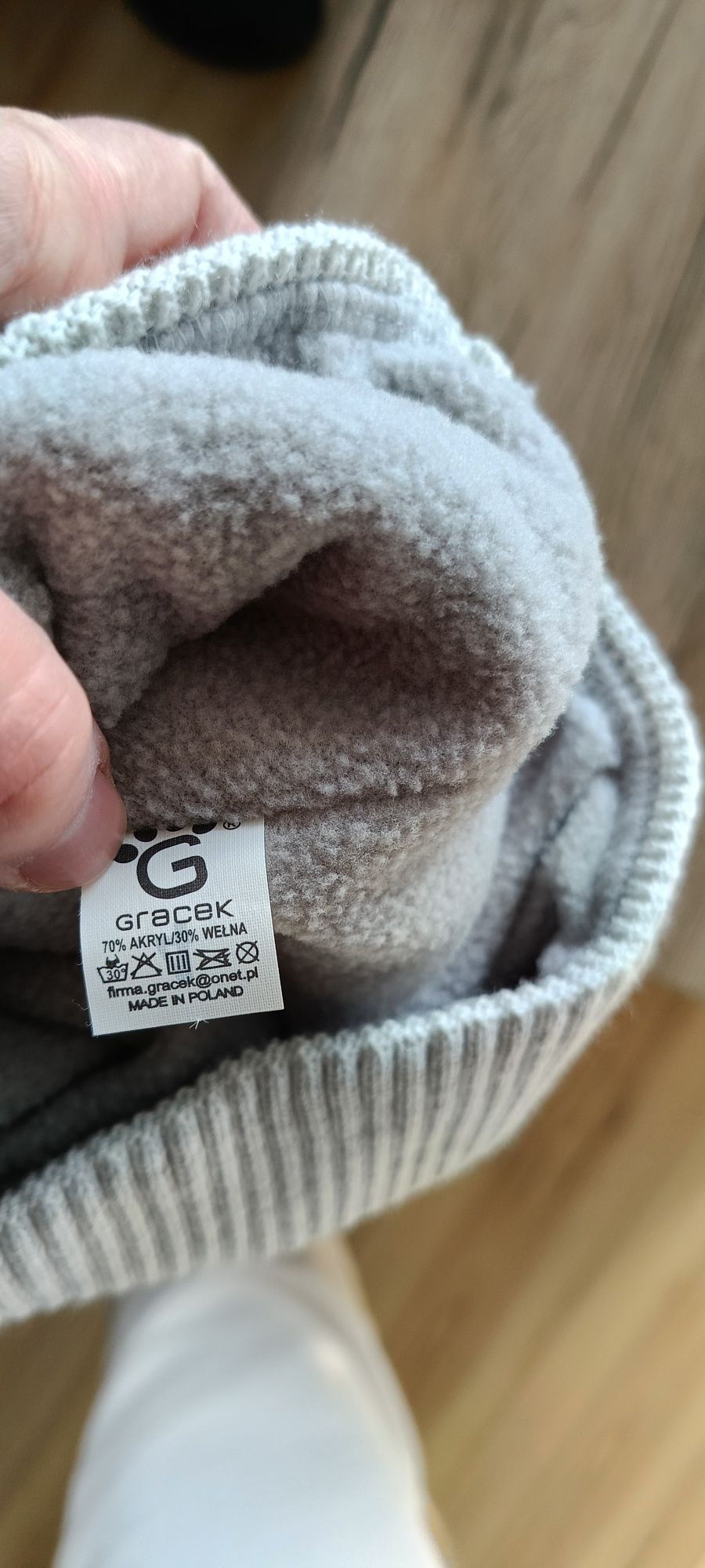 Komplet czapka na polarze plus komin