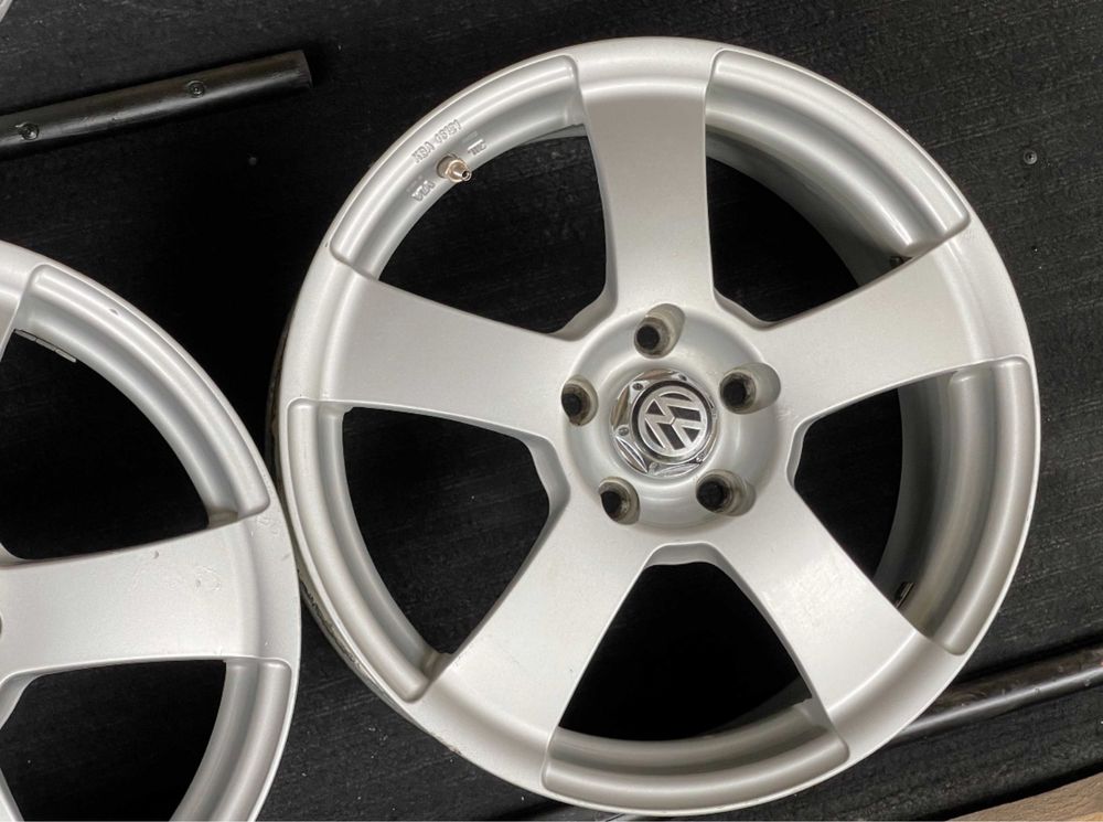 Диски R17 5/112 Skoda Octavia A5 A7 A8 Superb Karoq VW Passat B7 B8