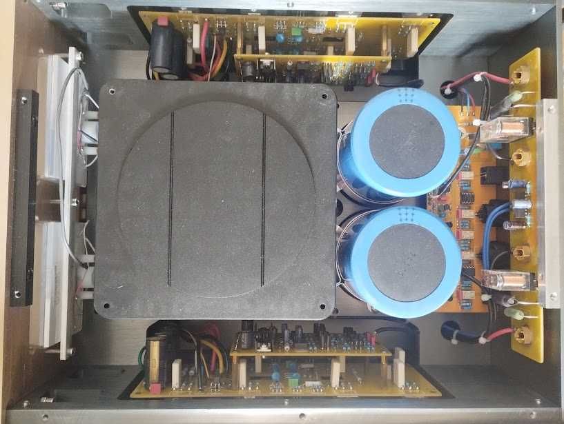 Clone Accuphase A75