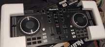 Numark mixtrack Pro