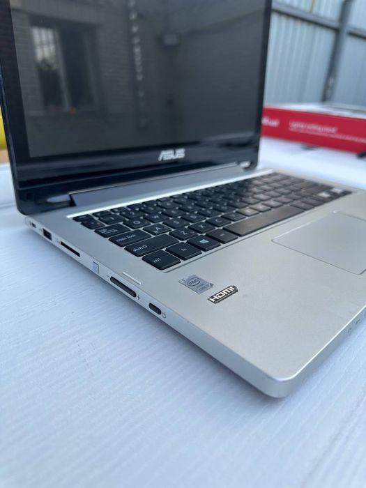 Ноутбук Asus TP300L