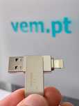 Pen Drive 64GB USB 3.0 e Iphone - Nova