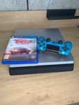 PS4 Slim 1TB GT Edition + gra + pad – stan bdb