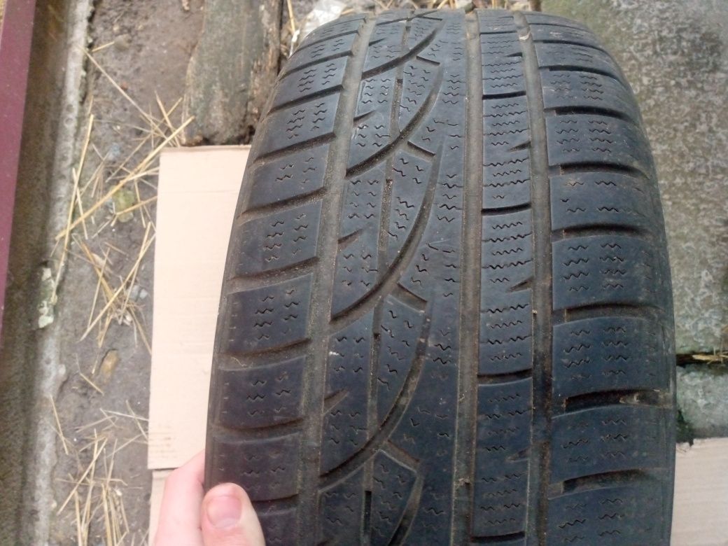 Продам резину 205/50R16 91Н