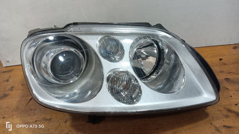 Farol VW touran ótica xenon 2005