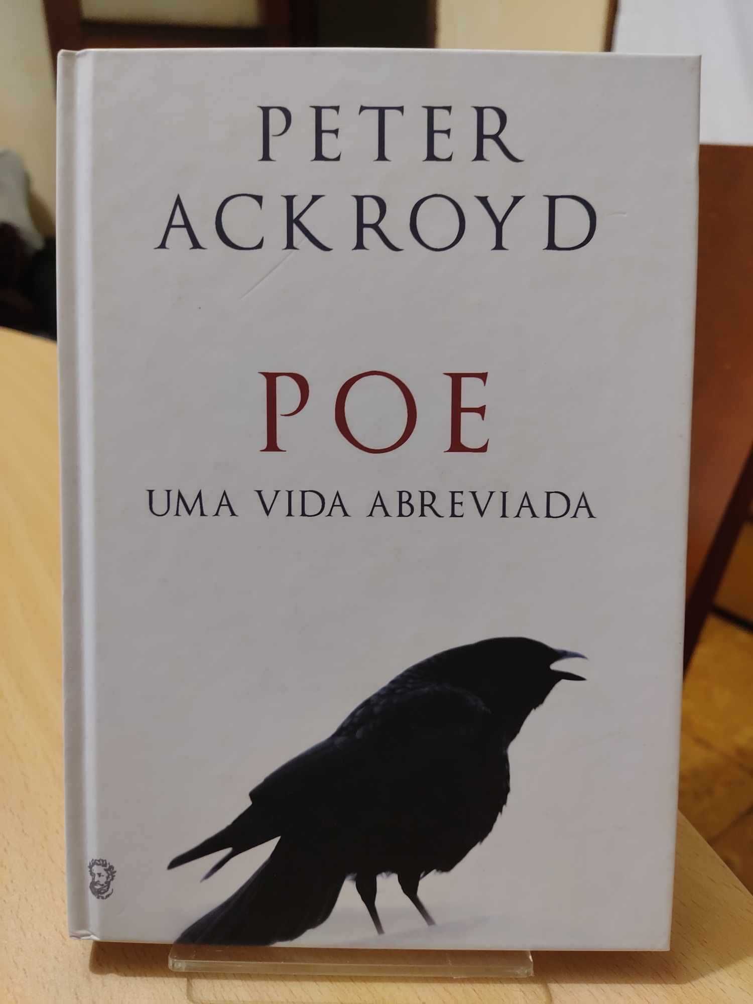 Livro “Poe Uma Vida Abreviada”