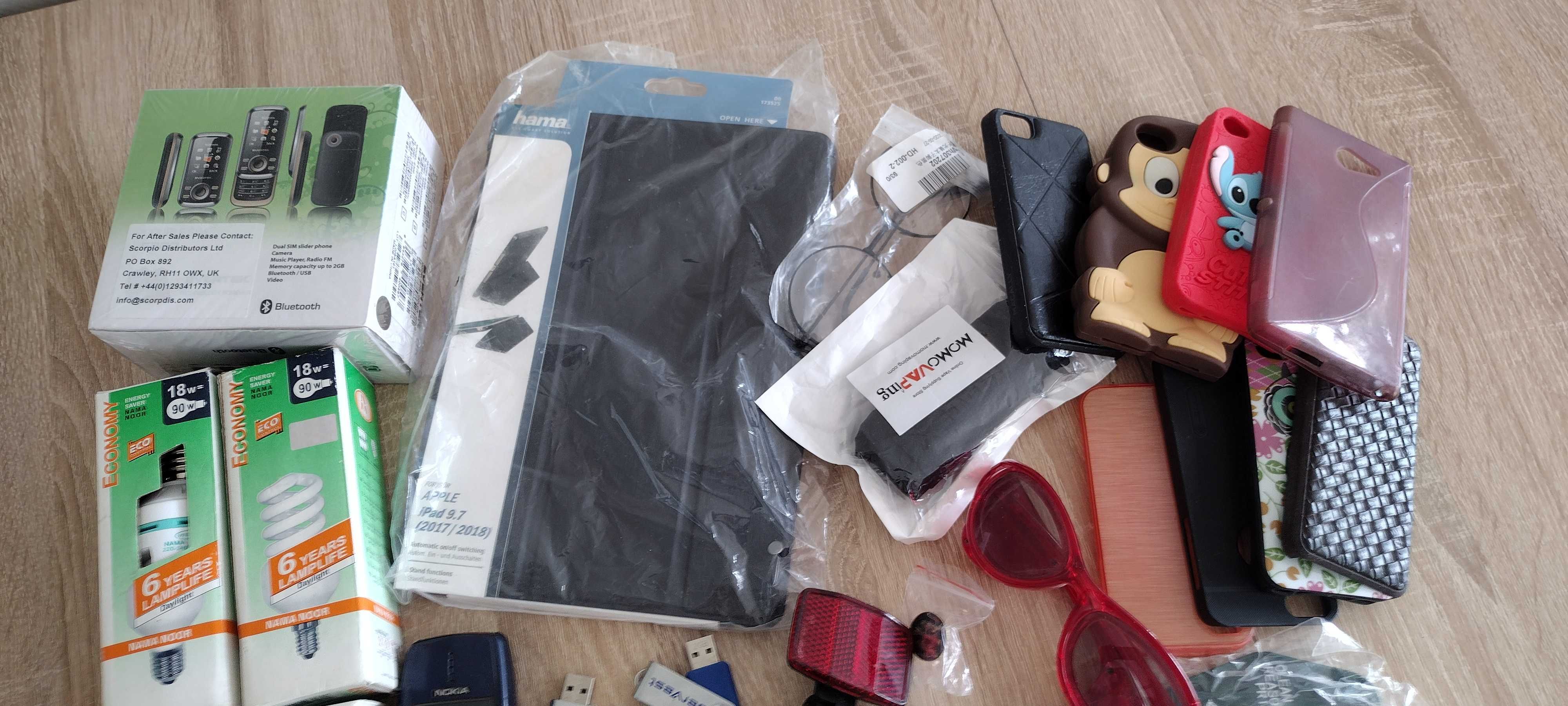 Pendrivey i zestaw elektroniki