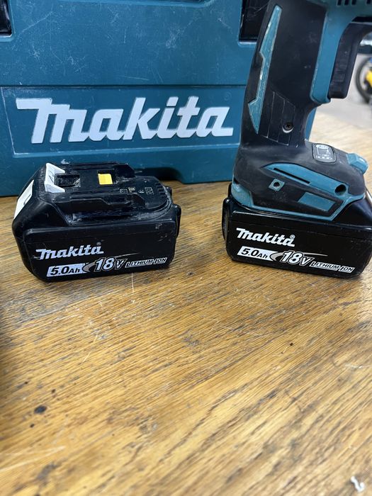 Безщітковий шуруповерт для гіпсокартону MAKITA DFS452Z
