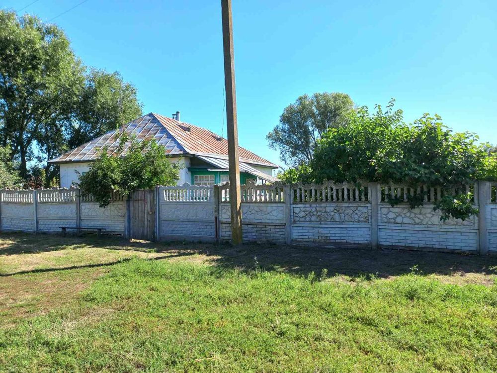 Продам будинок дім в селі Смолянка Чернігівського району