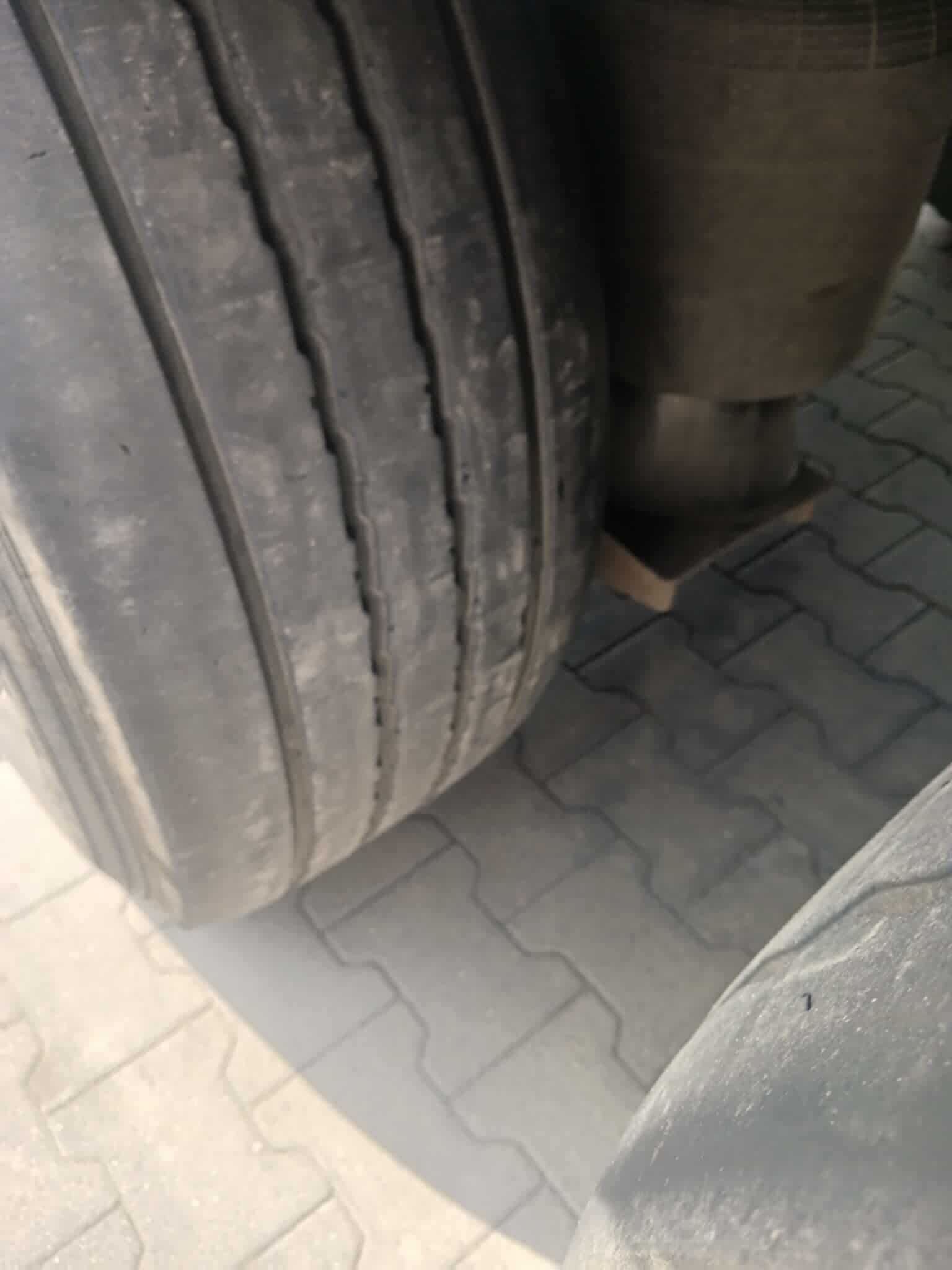 Naczepa Krone standard na osiach SAF 2015