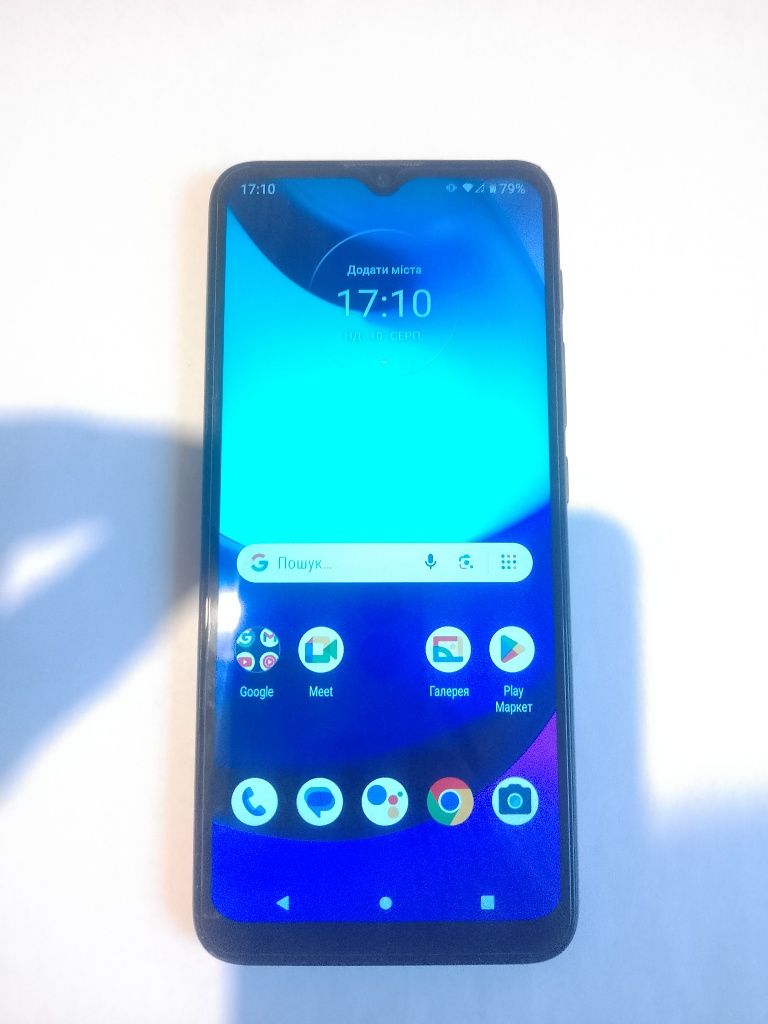 Motorola E20  в гарному стані