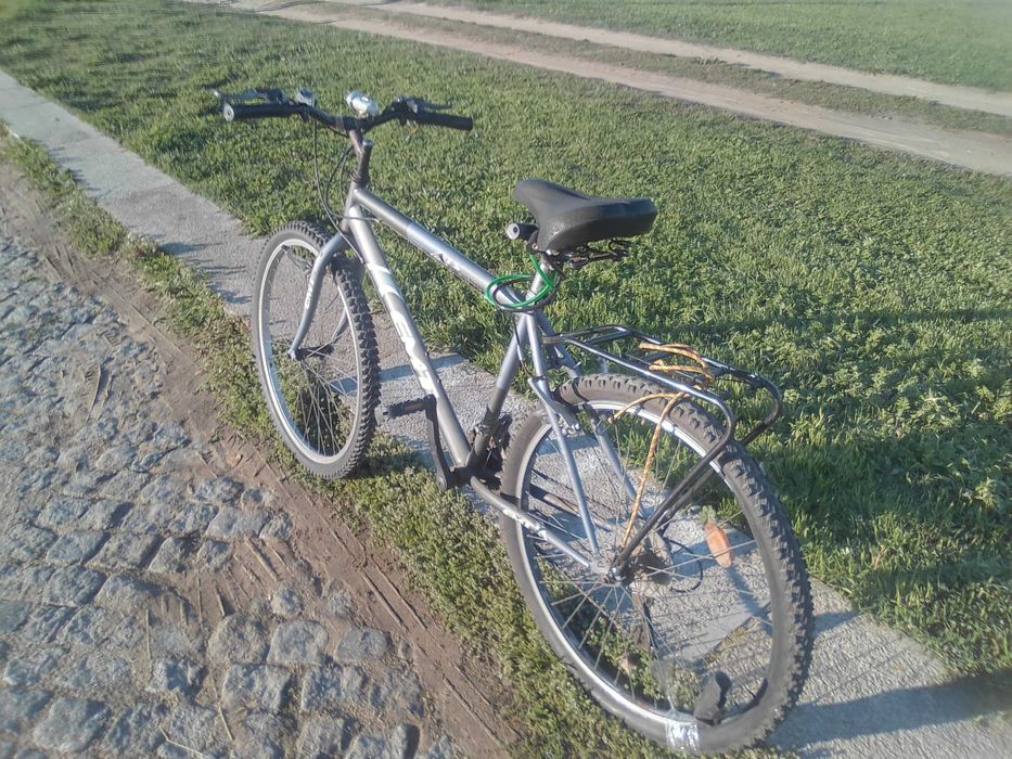 Vendo bicicleta no estado em que se encontra