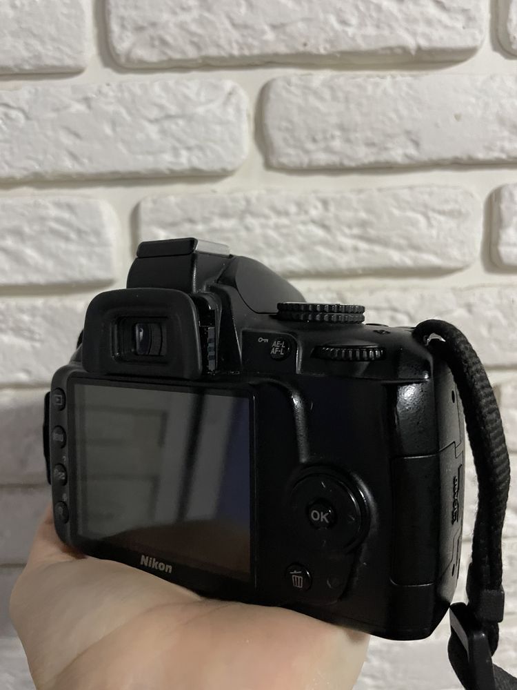 Фотоаппарат Nikon D3000 kit