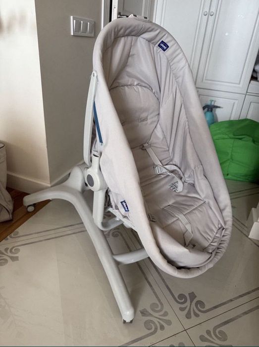 Chicco мобільне ліжечко-стільчик