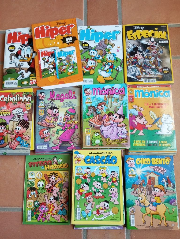 Lote 44 livros de Banda Desenhada
