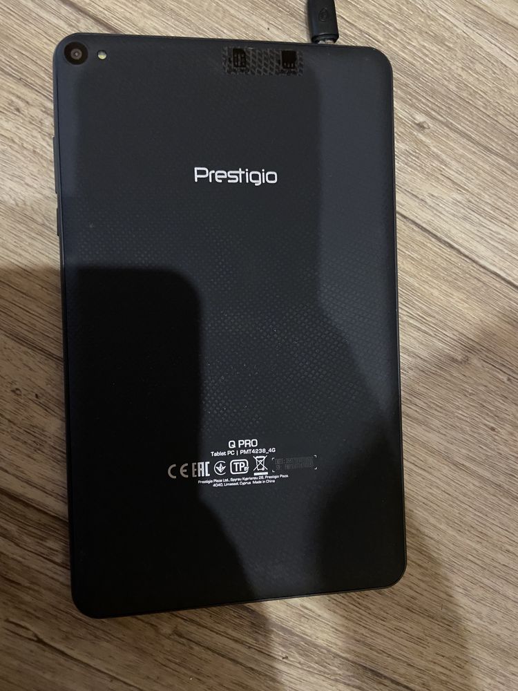 Планшет Prestigio G pro 8 2/16 gb 4G разбит экран