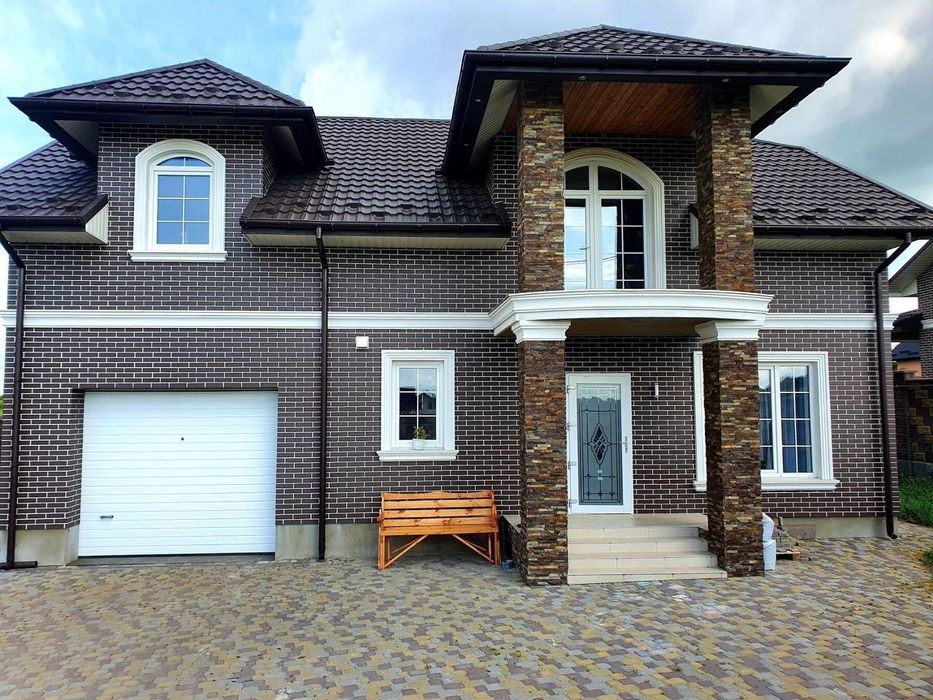 Продаж будинку в Городку!