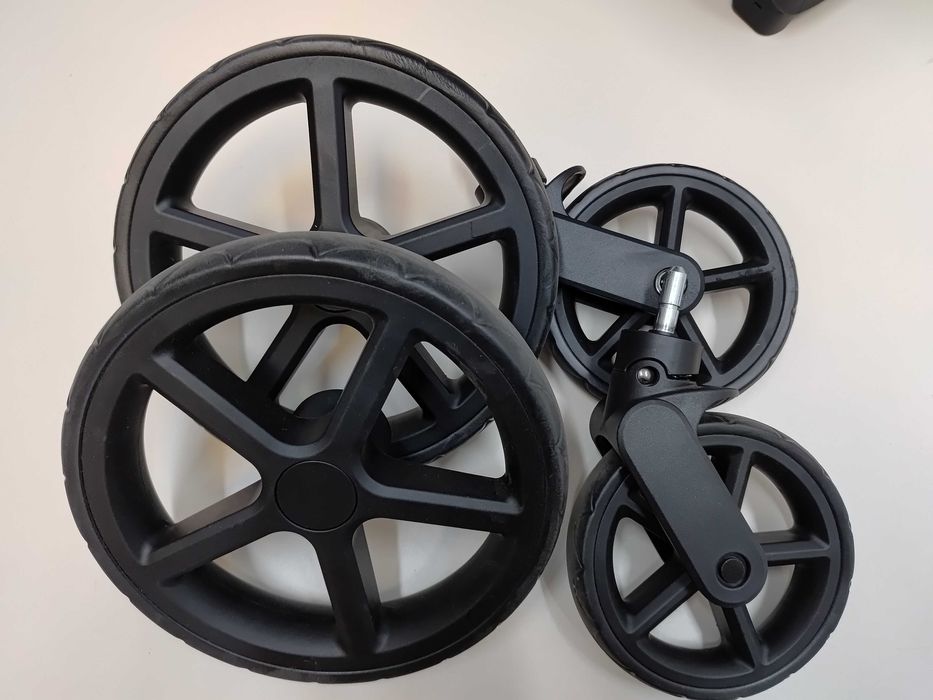 Kinderkraft Wózek spacerowy lekki kompaktowy do 22 kg (B350)