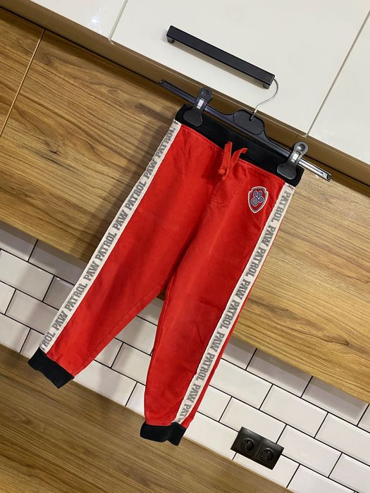 Czerwone dresy spodnie dresowe Psi Patrol Paw Patrol