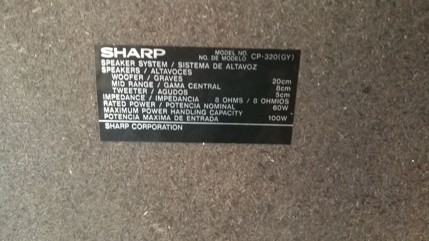 Kolumny Sharp model CP 320 GY