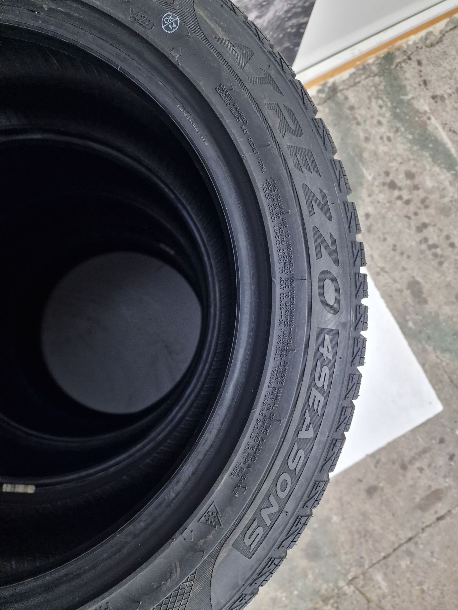 E22 4 x 195/55R16 Sailun atrezzo 4season 91V XL opony wielosezonowe