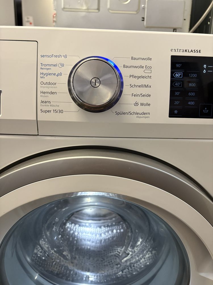 Пральна машинка Simens WM14T790 8кг