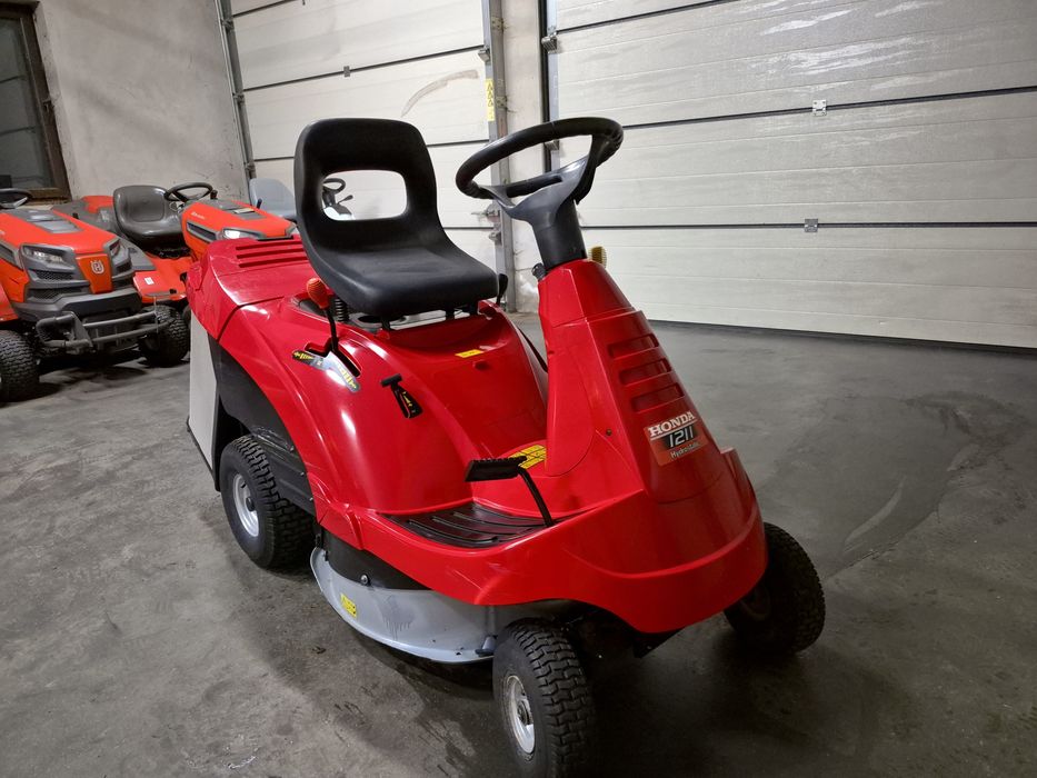 Kosiarka traktorek honda 1211