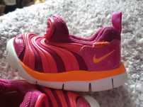 Nike Dynamo Free  dla dziewczynki EUR  22/ dl wkl 12 cm