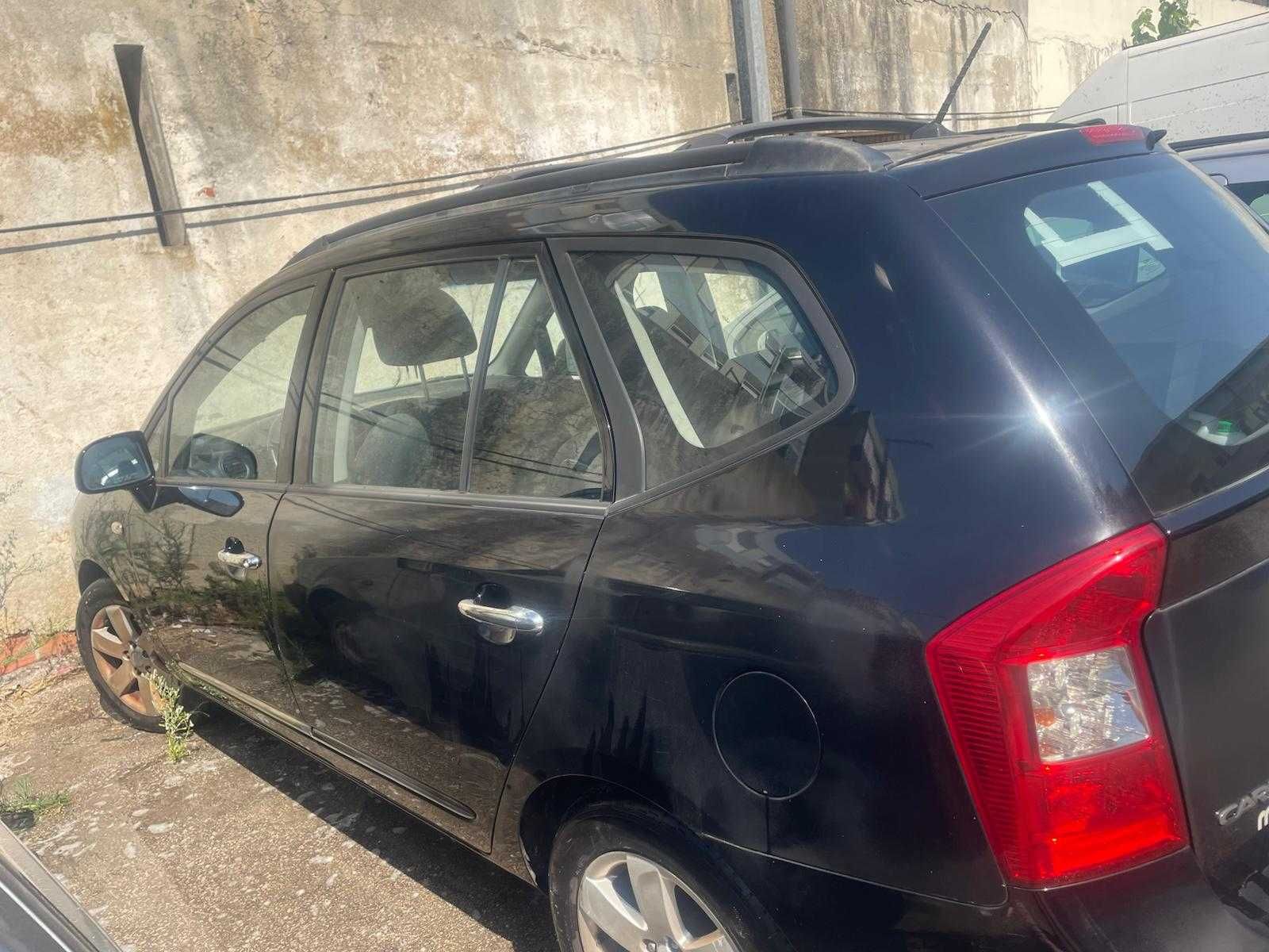 Vendo Kia carens 2.0 de 2009